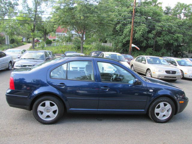 2001 Volkswagen Jetta Quad Cab 4x2 Shortbox XLT