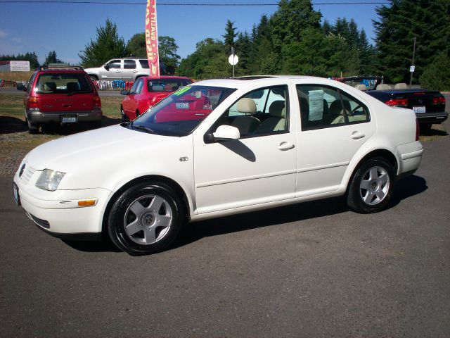 2001 Volkswagen Jetta Quad Cab 4x2 Shortbox XLT