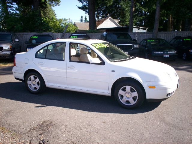 2001 Volkswagen Jetta Quad Cab 4x2 Shortbox XLT