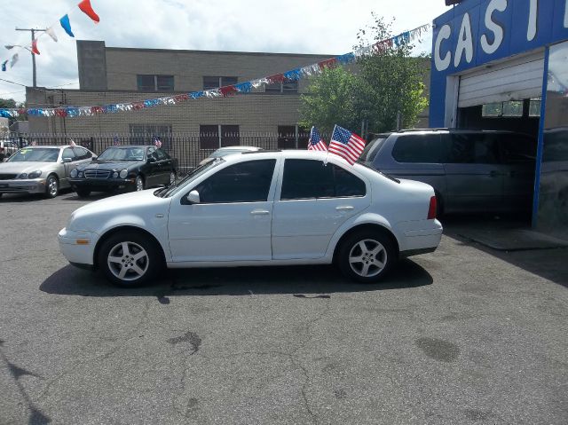 2001 Volkswagen Jetta Quad Cab 4x2 Shortbox XLT