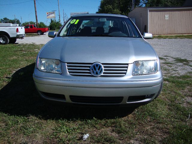 2001 Volkswagen Jetta Quad Cab 4x2 Shortbox XLT