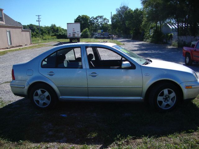 2001 Volkswagen Jetta Quad Cab 4x2 Shortbox XLT