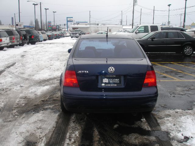 2001 Volkswagen Jetta Quad Cab 4x2 Shortbox XLT