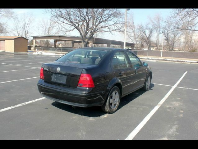 2001 Volkswagen Jetta Quad Cab 4x2 Shortbox XLT