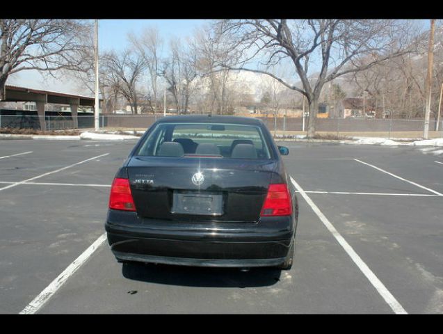 2001 Volkswagen Jetta Quad Cab 4x2 Shortbox XLT