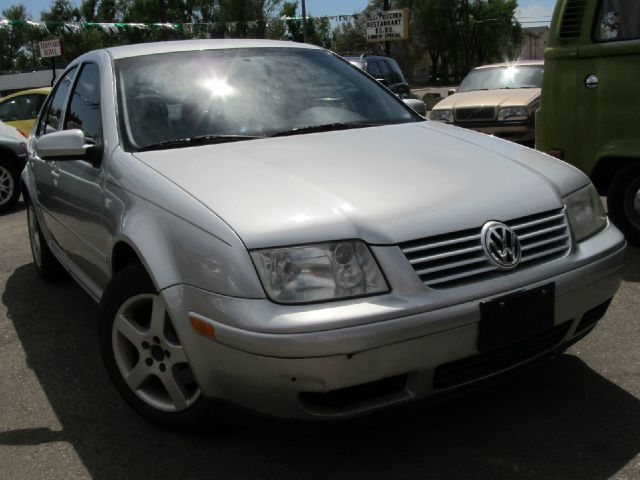 2001 Volkswagen Jetta Quad Cab 4x2 Shortbox XLT