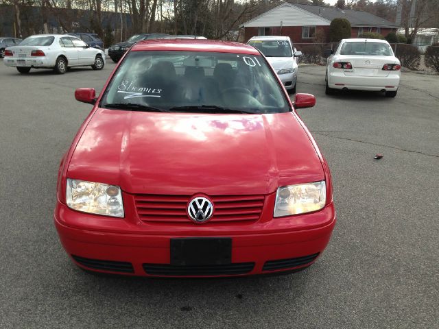 2001 Volkswagen Jetta Quad Cab 4x2 Shortbox XLT