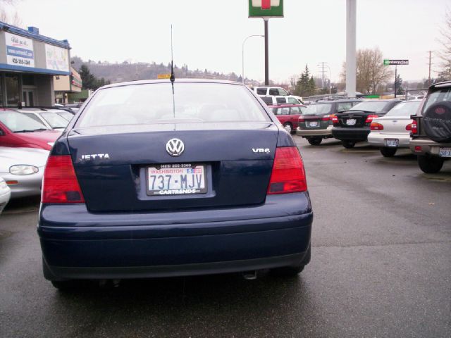 2001 Volkswagen Jetta FX4 Off-road Pickup 4D 6 Ft