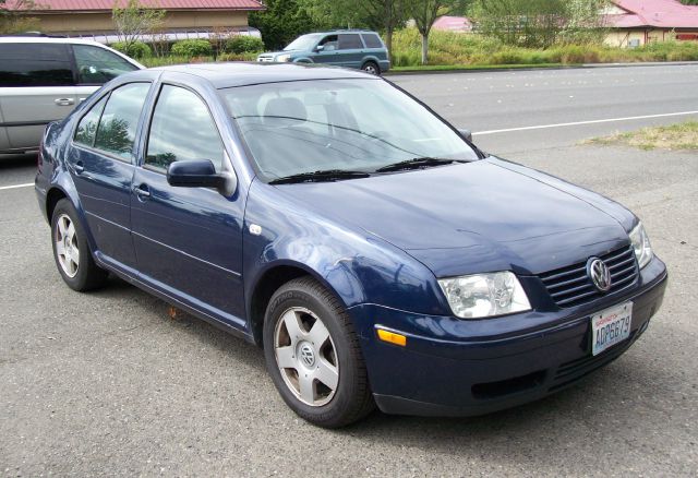 2001 Volkswagen Jetta Quad Cab 4x2 Shortbox XLT