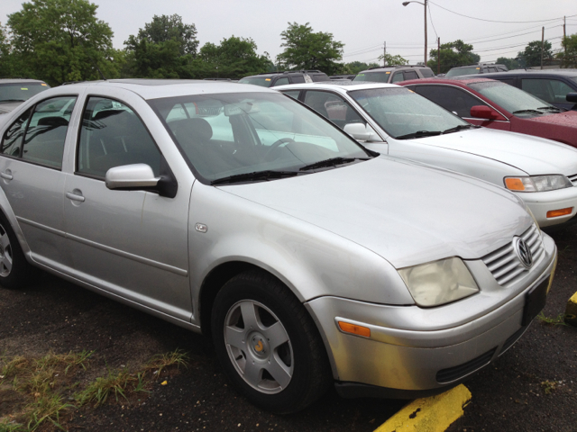 2001 Volkswagen Jetta Quad Cab 4x2 Shortbox XLT