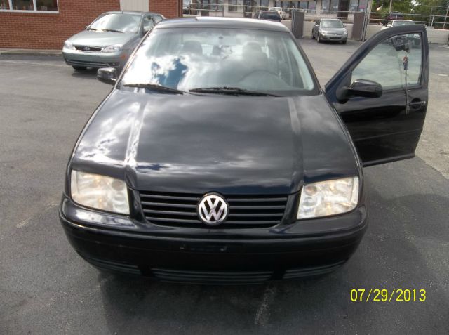 2001 Volkswagen Jetta Quad Cab 4x2 Shortbox XLT