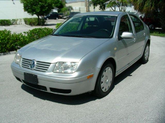 2001 Volkswagen Jetta FWD 4dr Sport