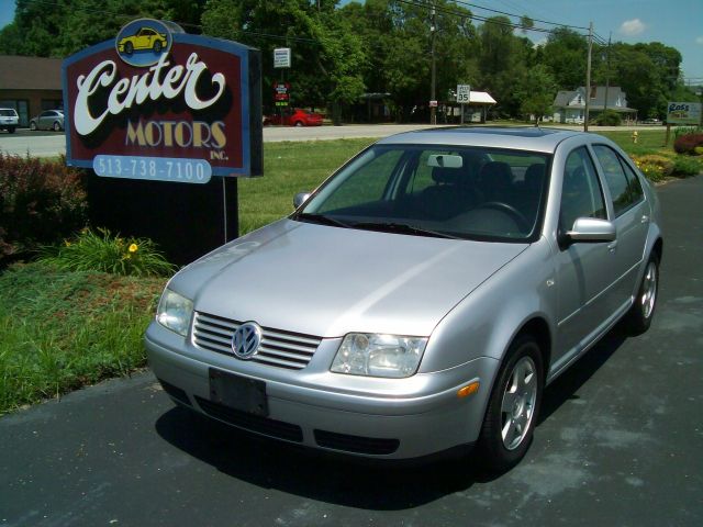 2001 Volkswagen Jetta Quad Cab 4x2 Shortbox XLT