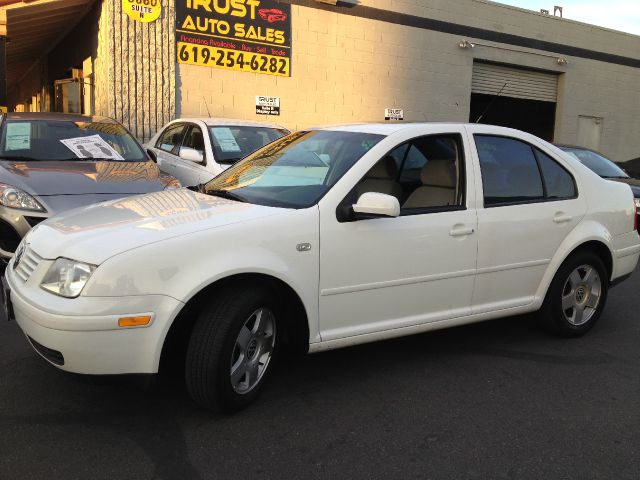 2001 Volkswagen Jetta Quad Cab 4x2 Shortbox XLT