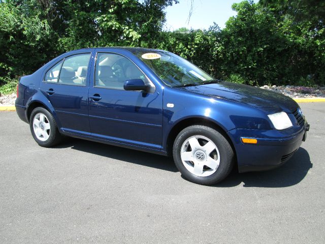 2002 Volkswagen Jetta Quad Cab 4x2 Shortbox XLT