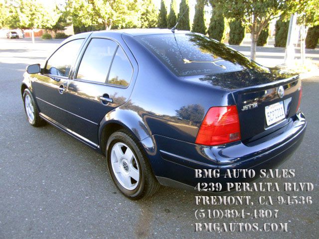 2002 Volkswagen Jetta 4dr 112 WB AWD