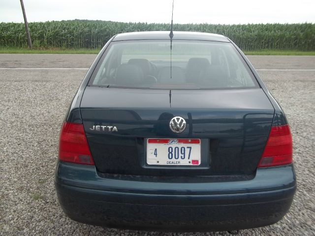 2002 Volkswagen Jetta Quad Cab 4x2 Shortbox XLT