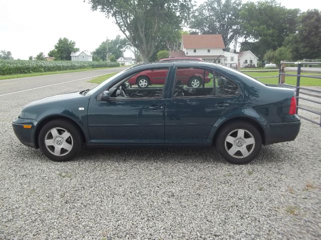 2002 Volkswagen Jetta Quad Cab 4x2 Shortbox XLT