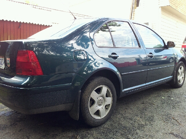 2002 Volkswagen Jetta Quad Cab 4x2 Shortbox XLT