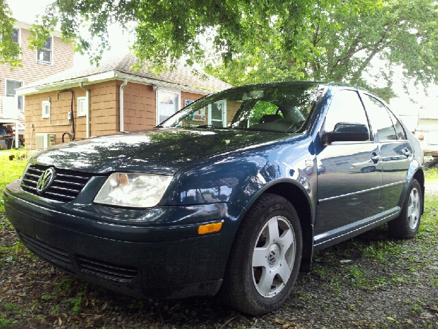 2002 Volkswagen Jetta Quad Cab 4x2 Shortbox XLT