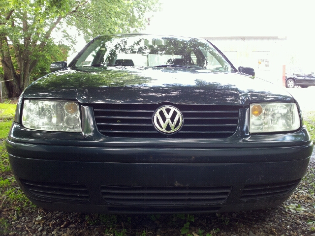 2002 Volkswagen Jetta Quad Cab 4x2 Shortbox XLT