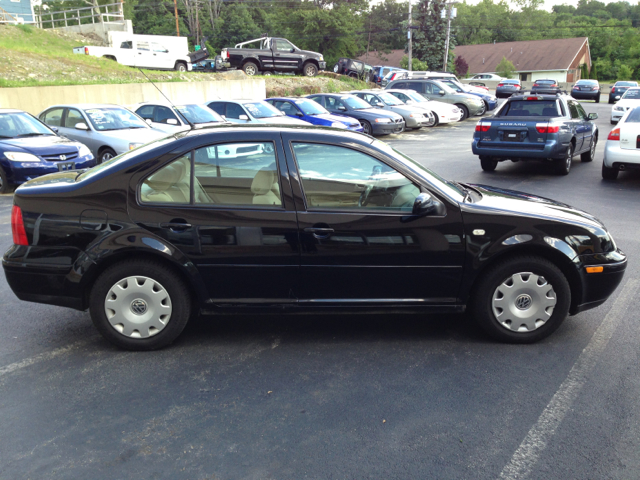 2002 Volkswagen Jetta Quad Cab 4x2 Shortbox XLT