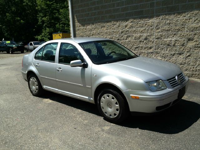 2002 Volkswagen Jetta Quad Cab 4x2 Shortbox XLT