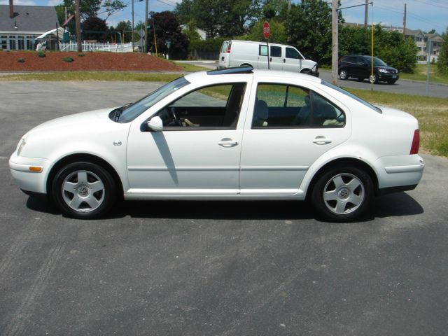 2002 Volkswagen Jetta Quad Cab 4x2 Shortbox XLT