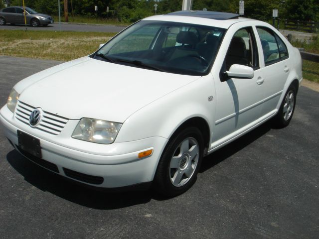 2002 Volkswagen Jetta Quad Cab 4x2 Shortbox XLT