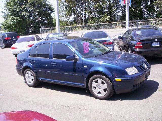 2002 Volkswagen Jetta Quad Cab 4x2 Shortbox XLT