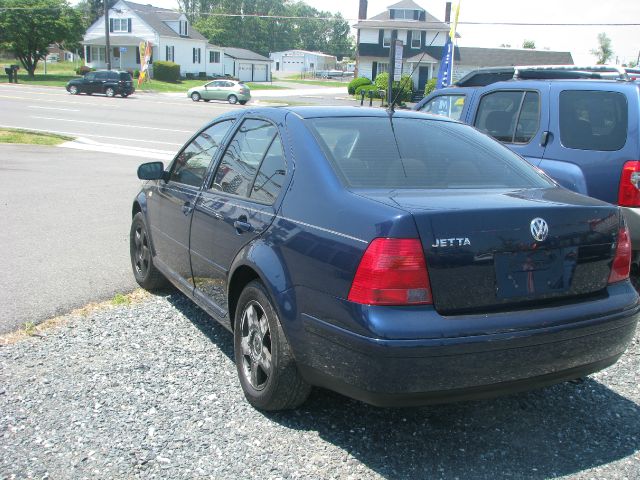 2002 Volkswagen Jetta Quad Cab 4x2 Shortbox XLT