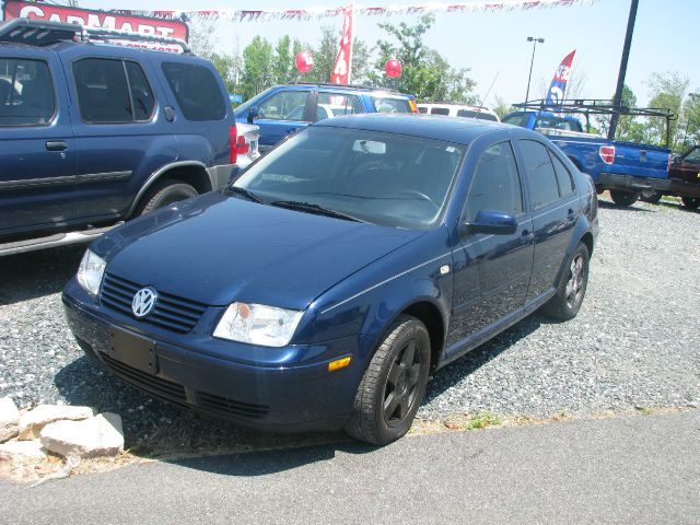 2002 Volkswagen Jetta Quad Cab 4x2 Shortbox XLT