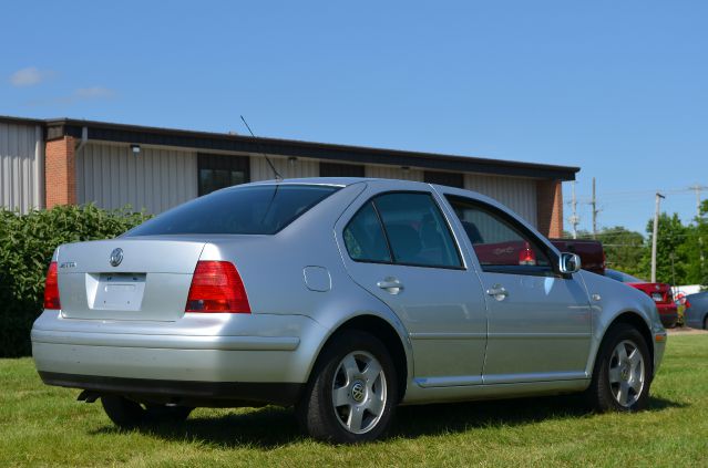 2002 Volkswagen Jetta Quad Cab 4x2 Shortbox XLT