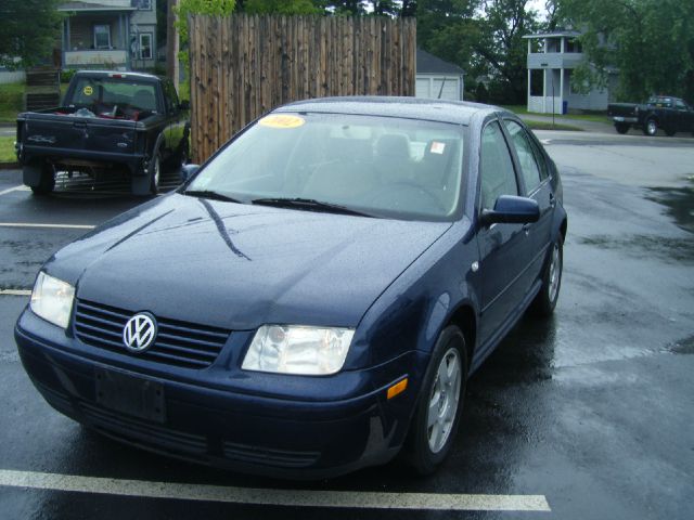 2002 Volkswagen Jetta Quad Cab 4x2 Shortbox XLT