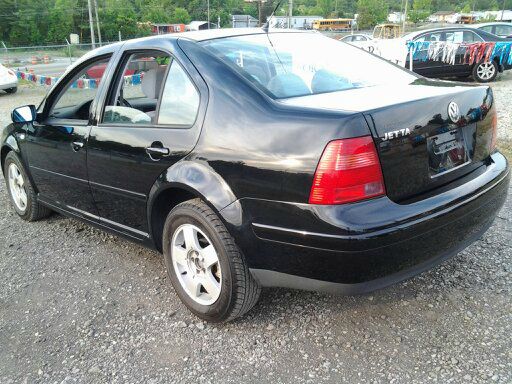 2002 Volkswagen Jetta Quad Cab 4x2 Shortbox XLT