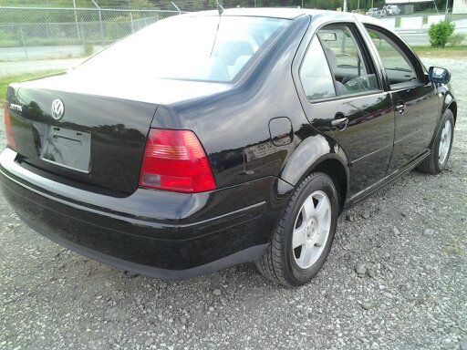 2002 Volkswagen Jetta Quad Cab 4x2 Shortbox XLT