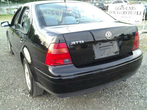 2002 Volkswagen Jetta Quad Cab 4x2 Shortbox XLT