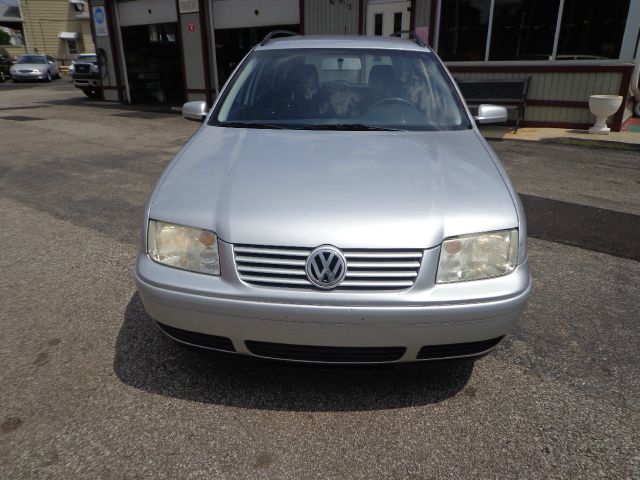 2002 Volkswagen Jetta Quad Cab 4x2 Shortbox XLT