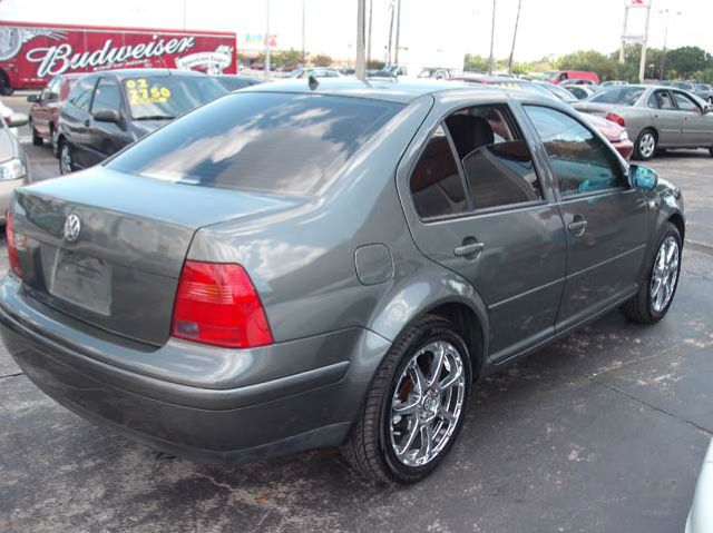 2002 Volkswagen Jetta Quad Cab 4x2 Shortbox XLT