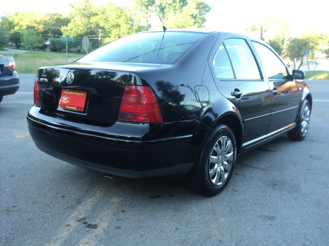 2002 Volkswagen Jetta I-4 Manual