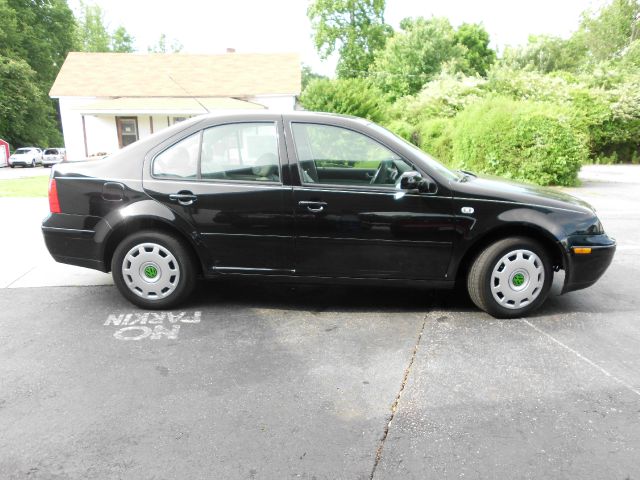 2002 Volkswagen Jetta Quad Cab 4x2 Shortbox XLT