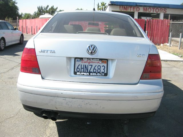 2002 Volkswagen Jetta King Cab 4WD