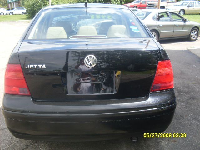 2002 Volkswagen Jetta Quad Cab 4x2 Shortbox XLT