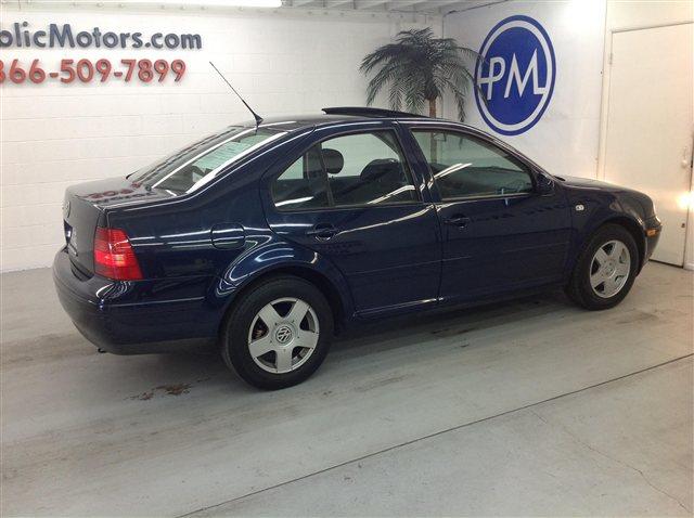 2002 Volkswagen Jetta SLE 4DR 4X4