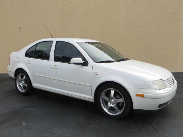 2002 Volkswagen Jetta I-4 Manual