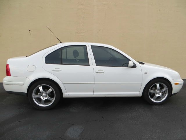 2002 Volkswagen Jetta I-4 Manual