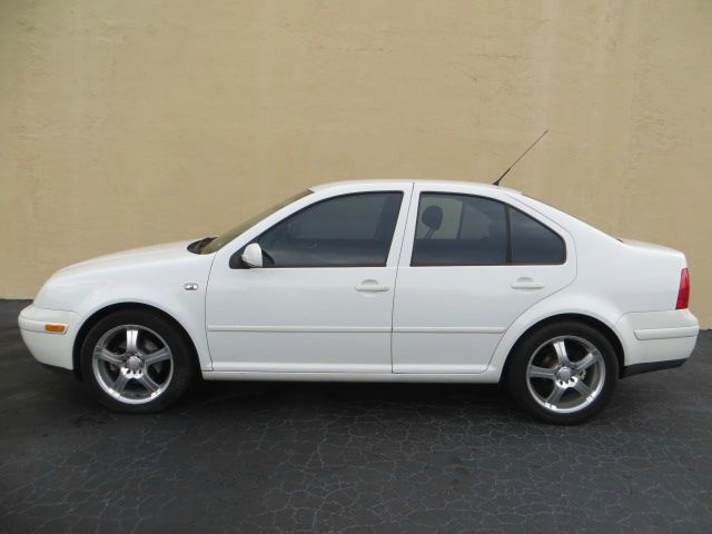 2002 Volkswagen Jetta I-4 Manual