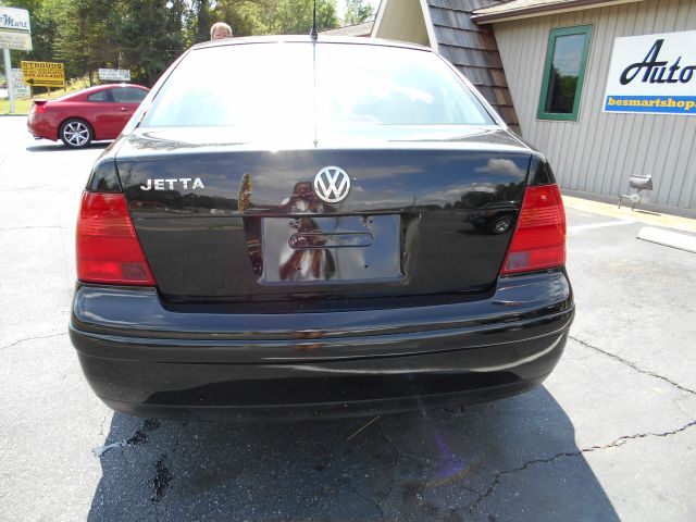 2002 Volkswagen Jetta Quad Cab 4x2 Shortbox XLT