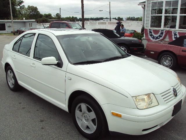 2002 Volkswagen Jetta Quad Cab 4x2 Shortbox XLT