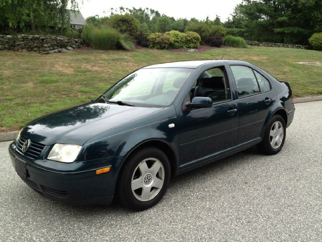 2002 Volkswagen Jetta Quad Cab 4x2 Shortbox XLT